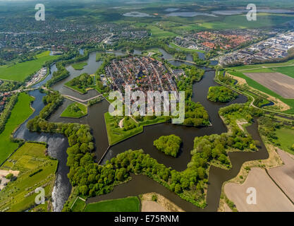 Vista aerea Naarden, città fortificata, Provincia di North-Holland, Paesi Bassi Foto Stock