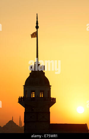 Maiden la torre del Bosforo, dietro la Hagia Sophia, Üsküdar, Istanbul, Turchia Foto Stock