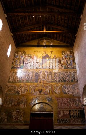 Ultimo bizantino sentenza mosaico, del XII secolo, la Cattedrale di Santa Maria Assunta, Isola di Torcello, Venezia, Italia e Europa Foto Stock