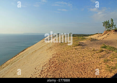 Le dune di sabbia in Sleeping Bear National Park, lungo il lago Michigan nel Michigan, Stati Uniti d'America. Foto Stock