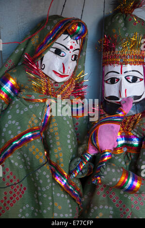 Kathputli, tradizionali burattini di Rajasthani, Pushkar, Rajasthan, India. Foto Stock