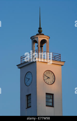 Clocktower di Viljandi Town Hall. Estonia Foto Stock