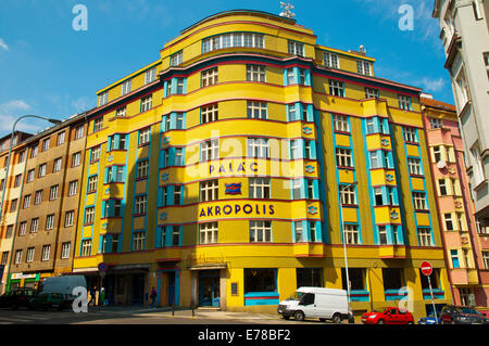 Palac Akropolis, stile art deco concert hall di Rudolf Svoboda (1927), il quartiere di Zizkov, Praga, Repubblica Ceca, Europa Foto Stock