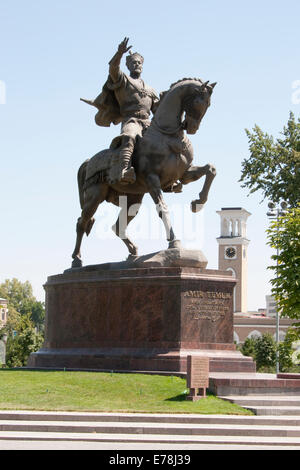 Statua di Amir Temur Foto Stock