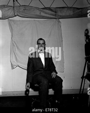 Una fotografia di un membro dello staff della White House Army Signal Agency, che mostra il ruolo delle comunicazioni militari durante la metà del XX secolo. Foto Stock