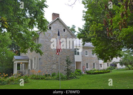 Brotherton Hall, a ovest di Chambersburg, contea di Franklin, Pennsylvania sulla diminuzione della molla Road, Guilford Township. Costruito c. 1820 in stile federale, elencati sul NRHP in 1979 la parte anteriore della casa Foto Stock