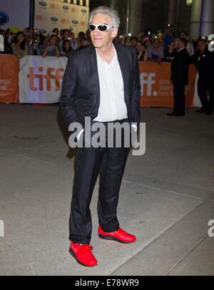 Toronto, Canada. 9 Sep, 2014. Il regista David Cronenberg pone per le foto prima della North American premiere del film 'Maps alle stelle" a Roy Thomson Hall durante la 39a Toronto International Film Festival di Toronto, Canada, Sett. 9, 2014. Credito: Zou Zheng/Xinhua/Alamy Live News Foto Stock