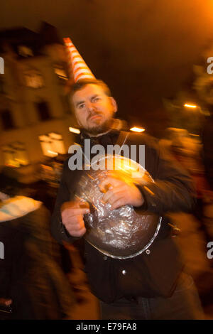 Fantasmi processione al carnevale di Colonia in Agnesviertel Foto Stock