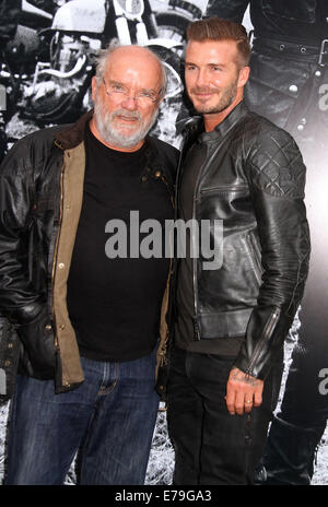 New York, Stati Uniti d'America. Il 9 settembre, 2014. Fotografo PETER LINDBERGH E DAVID BECKHAM posa per foto al 'Belstaff: Off Road David Beckham" libro firma e cocktail reception tenuto a Belstaff House. Credito: Nancy Kaszerman/ZUMA filo/Alamy Live News Foto Stock