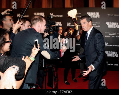 Mosca, Russia. 10 Settembre, 2014. 10 settembre 2014. Pierce Brosnan. Premiere del film 'Man di novembre". Barvikha Luxury Village, Mosca, Russia. Credito: Legion-Media/Alamy Live News Foto Stock