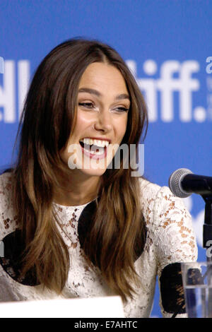 Toronto, Canada. 09Sep, 2014. L'attrice Keira Knightley assiste la conferenza stampa di 'imitazione' gioco durante la 39a Toronto International Film Festival (TIFF) a Toronto, Canada, 09 settembre 2014. Foto: Hubert Boesl - nessun filo SERVICE -/dpa/Alamy Live News Foto Stock
