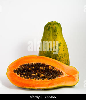 L'uno e metà papaya Foto Stock