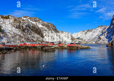 Il villaggio di pesca nelle Isole Lofoten Foto Stock