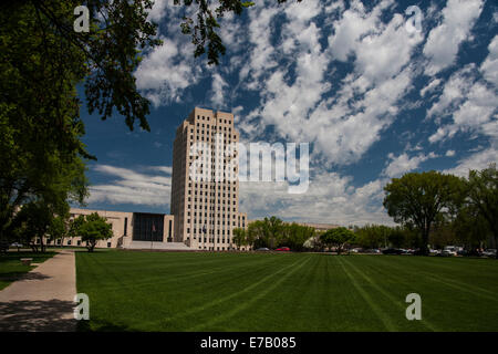 Bismarck, il Dakota del Nord, Stati Uniti d'America, il North Dakota State Capitol è la casa del governo degli Stati Uniti di stato del North Dakota Foto Stock
