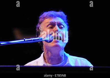 New York, Stati Uniti d'America. 10 Settembre, 2014. Steve Winwood performing live in concerto presso il Madison Square Garden. Credito: Jeffrey Geller/ZUMA filo/ZUMAPRESS.com/Alamy Live News Foto Stock