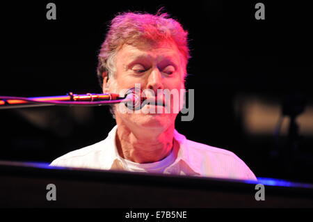 New York, Stati Uniti d'America. 10 Settembre, 2014. Steve Winwood performing live in concerto presso il Madison Square Garden. Credito: Jeffrey Geller/ZUMA filo/ZUMAPRESS.com/Alamy Live News Foto Stock