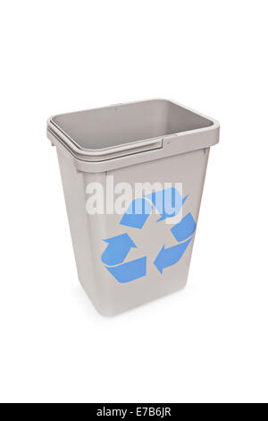 Studio shot di un Svuota cestino isolato su sfondo bianco Foto Stock
