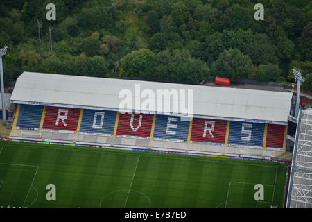 Un vicino la vista aerea del Riverside Stand a Ewood Park, casa del Blackburn Rovers Foto Stock