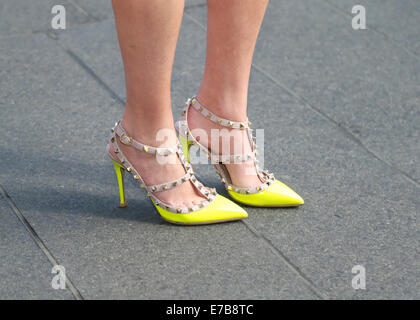 Elizabeth Savetsky arrivando a La Carolina Herrera pista show di New York City - Settembre 8, 2014 - Foto: Pista Manhattan/Charles Eshelman Foto Stock