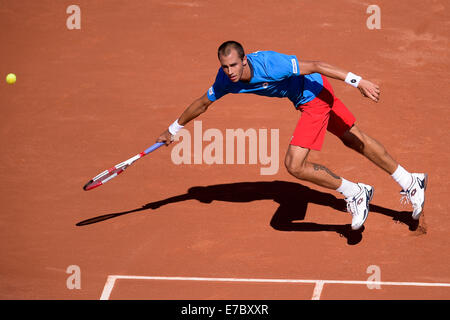 Roland Garros di Parigi, Francia. Xii Sep, 2014. Davis Cup Tennis semifinali, Francia contro la Repubblica ceca. Lukas Rosol (CZE) Credito: Azione Sport Plus/Alamy Live News Foto Stock