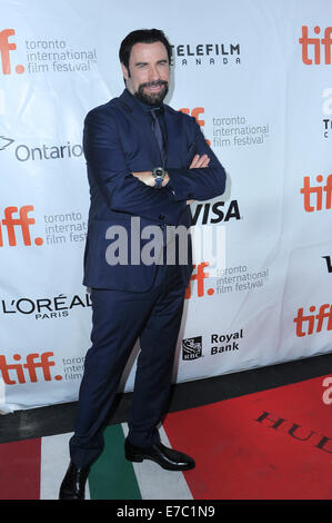 Toronto, Ontario, Canada. Xii Sep, 2014. Attore John Travolta assiste "Il falsario' premiere durante il 2014 Toronto International Film Festival a Roy Thomson Hall il 12 settembre 2014 a Toronto in Canada. Credito: Igor Vidyashev/ZUMA filo/Alamy Live News Foto Stock