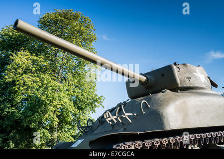 Francia Normandia Colleville, Overlord Museum & serbatoio Foto Stock
