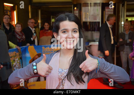 Premiere mondiale del film tedesco Pettersson e Findus a Essen con protagonista Ulrich Noethen, Marianne Saegebrecht, Max Herbrechter e come la voce di Findus Roxana Samadi. Directet da Ali Samadi Ahadi dotate: Roxana Samadi dove: Essen, Germania Quando: 0 Foto Stock