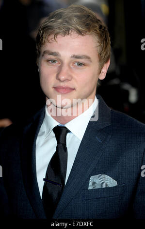 Il Tric Awards 2014 tenutosi presso il Grosvenor House Hotel - Arrivi con: Ben Hardy dove: Londra, Regno Unito quando: 11 Mar 2014 Foto Stock