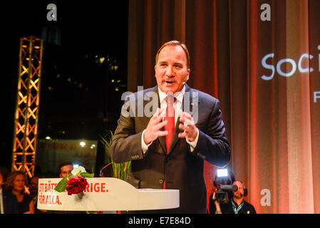 Stoccolma, Svezia. Xiv Sep, 2014. Il socialdemocratico partito leader del Sig. Stefan Löfven sarà il nuovo primo ministro della Svezia. Le immagini mostrano il signor Löfven sull elezione notte. Credito: Rolf Adlercreutz/Alamy Live News Foto Stock