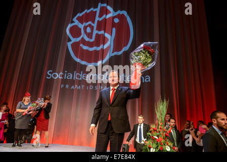 Stoccolma, Svezia. Xiv Sep, 2014. Il socialdemocratico partito leader del Sig. Stefan Löfven sarà il nuovo primo ministro della Svezia. Le immagini mostrano il signor Löfven sull elezione notte. Credito: Rolf Adlercreutz/Alamy Live News Foto Stock