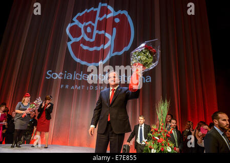 Stoccolma, Svezia. Xiv Sep, 2014. Il socialdemocratico partito leader del Sig. Stefan Löfven sarà il nuovo primo ministro della Svezia. Le immagini mostrano il signor Löfven sull elezione notte. Credito: Rolf Adlercreutz/Alamy Live News Foto Stock