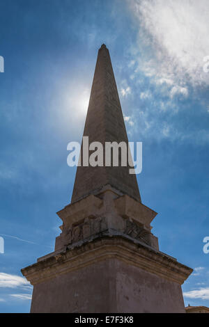 Obelisco, Ciutadella, Menorca, isole Baleari, Spagna Foto Stock