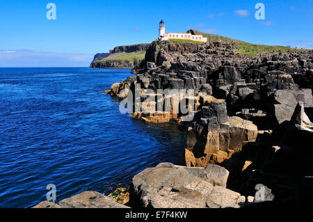 Faro di Neist Point, Ross, Skye e Lochaber, Isola di Skye, Scotland, Regno Unito Foto Stock