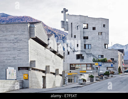 Chiesa di San Nicola, fatte di calcestruzzo, architetto Walter Maria Förderer, Hérémence, Vallese, Svizzera Foto Stock