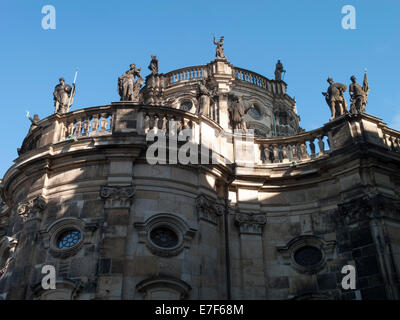 Vista della Cattedrale cattolica romana Dresda Germania Foto Stock