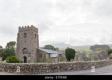 St. Oswald la Chiesa , Horton in Ribblesdale , Yorkshire Dales , REGNO UNITO Foto Stock