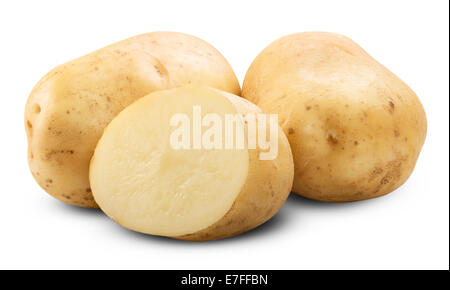Potato isolato su uno sfondo bianco vicino. Tracciato di ritaglio Foto Stock