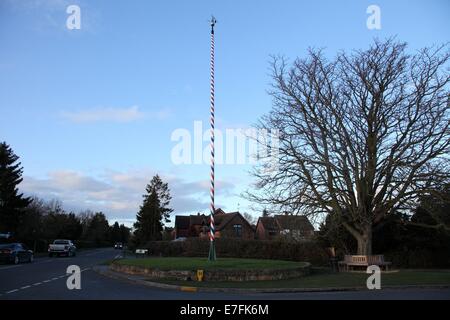 Il Maypole a welford on Avon, WARWICKSHIRE Foto Stock