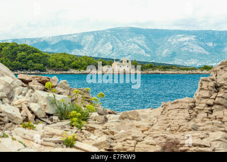 Maslinica bay vicino a Vrboska, isola di Hvar, Croazia Foto Stock