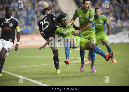 Chester, Pennsylvania, USA. 16 Sett 2014. Seattle della sirena Obafemi MARTINS (9) e MARCO PAPPA (10) in azione durante il LAMAR HUNT U.S. OPEN CUP titolo le sirene di Seattle ha vinto con una vittoria di 3-1 contro l'Unione di Philadelphia in PPL Park di Chester PA Credito: Ricky Fitchett/ZUMA filo/Alamy Live News Foto Stock