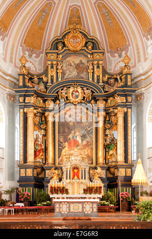 Altare neo-barocca Basilica di Sant'Anna nella città di pellegrinaggio Altötting, Alta Baviera, Baviera, Germania Foto Stock