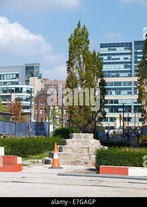 War Memorial rimosso in St Peters Square Manchester REGNO UNITO Foto Stock