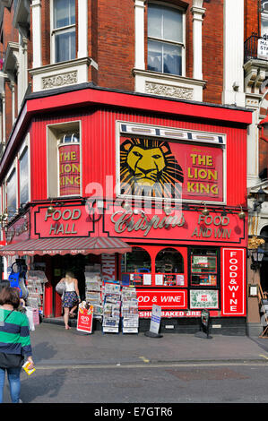 Corner shop, Shaftesbury Avenue, China Town, Londra, Inghilterra, Regno Unito Foto Stock