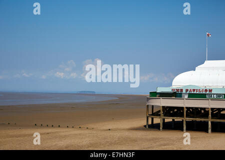 Il padiglione e la spiaggia di Barton sul mare, Somerset, Inghilterra, Regno Unito Foto Stock