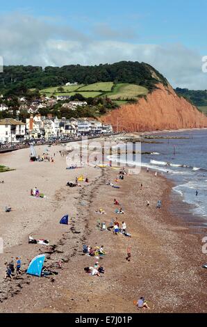 Sidmouth lungomare e spiaggia in un giorno estivo Devon Inghilterra Foto Stock