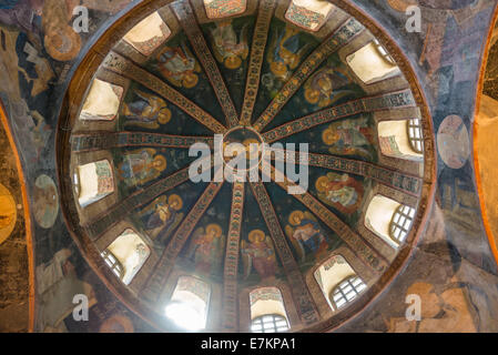 Una delle cupole decorativo della chiesa di Chora di Istanbul, visualizzando la Vergine Maria e il bambino. Foto Stock