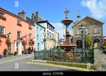 Piazza del Mercato, Llandovery (Llanymddyfri), Carmarthenshire (Sir Gaerfyrddin), Wales, Regno Unito Foto Stock