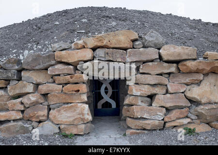 Il Long Barrow camera di sepoltura a tutti Cannings nel Wiltshire Foto Stock