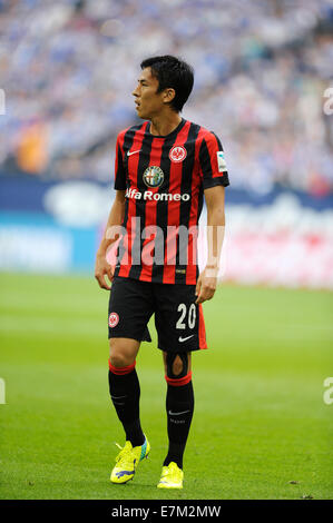 Bundesliga tedesca, stagione 2014/15, giornata 4, 20.9.2014, Schalke 04 - Eintracht Frankfurt ---- Makoto Hasebe Foto Stock