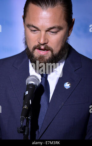 New York, Stati Uniti d'America. Xx Settembre, 2014. Attore americano Leonardo DiCaprio assiste una cerimonia per la sua designazione come ONU Messaggero di Pace presso la sede delle Nazioni Unite a New York il 7 settembre 20, 2014. Come messaggero di pace delle Nazioni Unite con una speciale attenzione sul cambiamento climatico, il sig. DiCaprio affronterà il Vertice Onu sul clima il 7 settembre 23 in New York. Credito: Niu Xiaolei/Xinhua/Alamy Live News Foto Stock